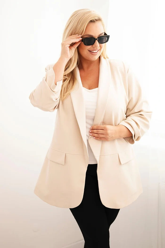 Moteriškas oversize švarkas Adelė iš priekio